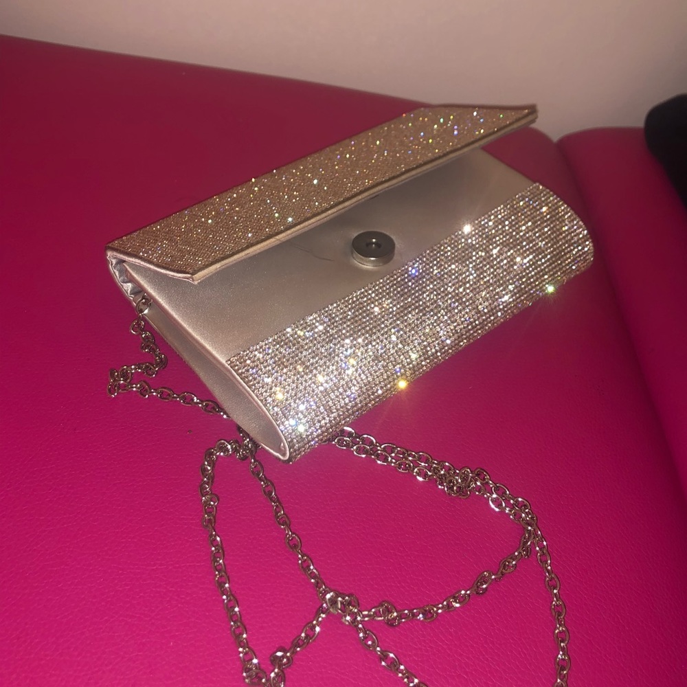 Silver Clutch